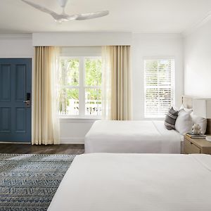 Queen Room Two Queen Beds Garden View
